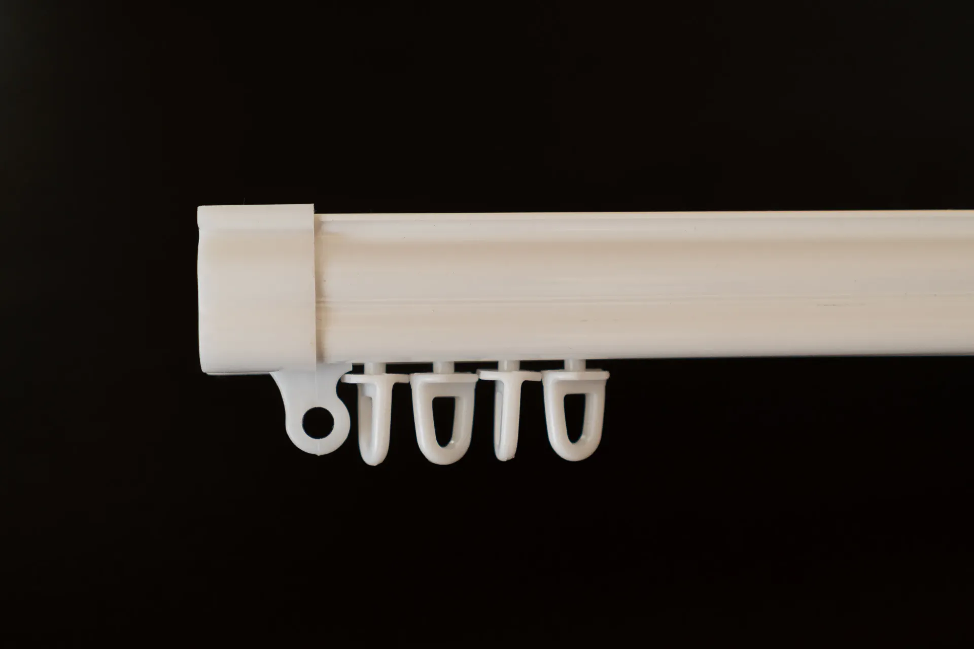 Riel PVC